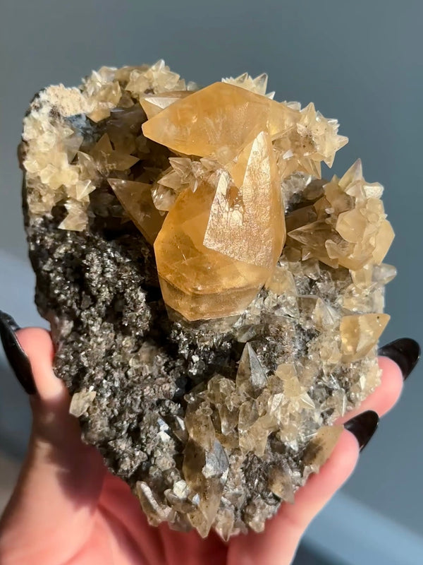 Calcite from Pugh Quarry, Weston, Wood County, Ohio, USA (Ex. Steve Szilard Collection)